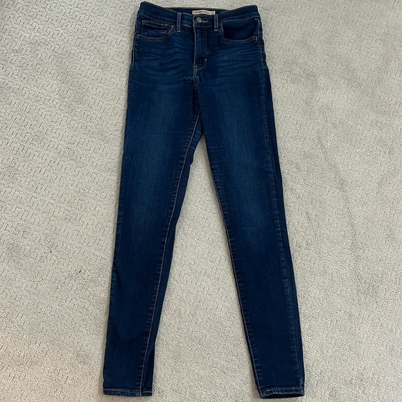 Levi’s Skinny Jeans size 27 - Picture 1 of 6